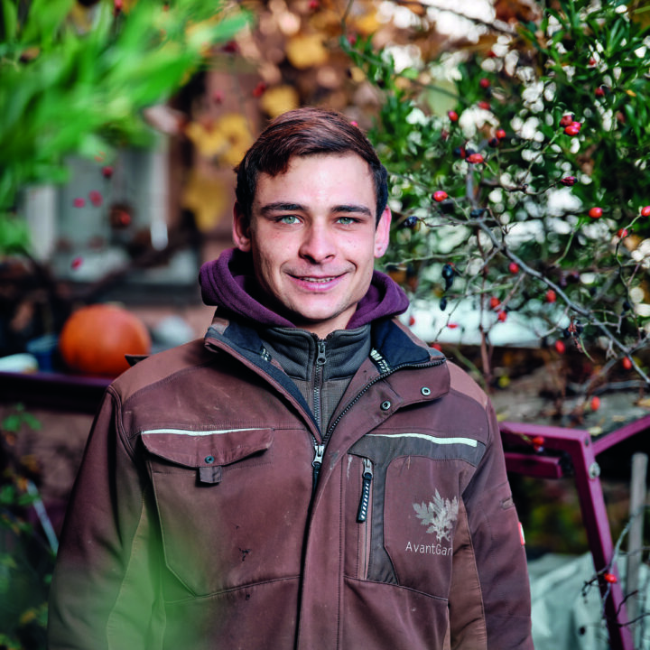 Portrait von Kostas Trajkov, Landschaftsgärtner bei AvantGarten